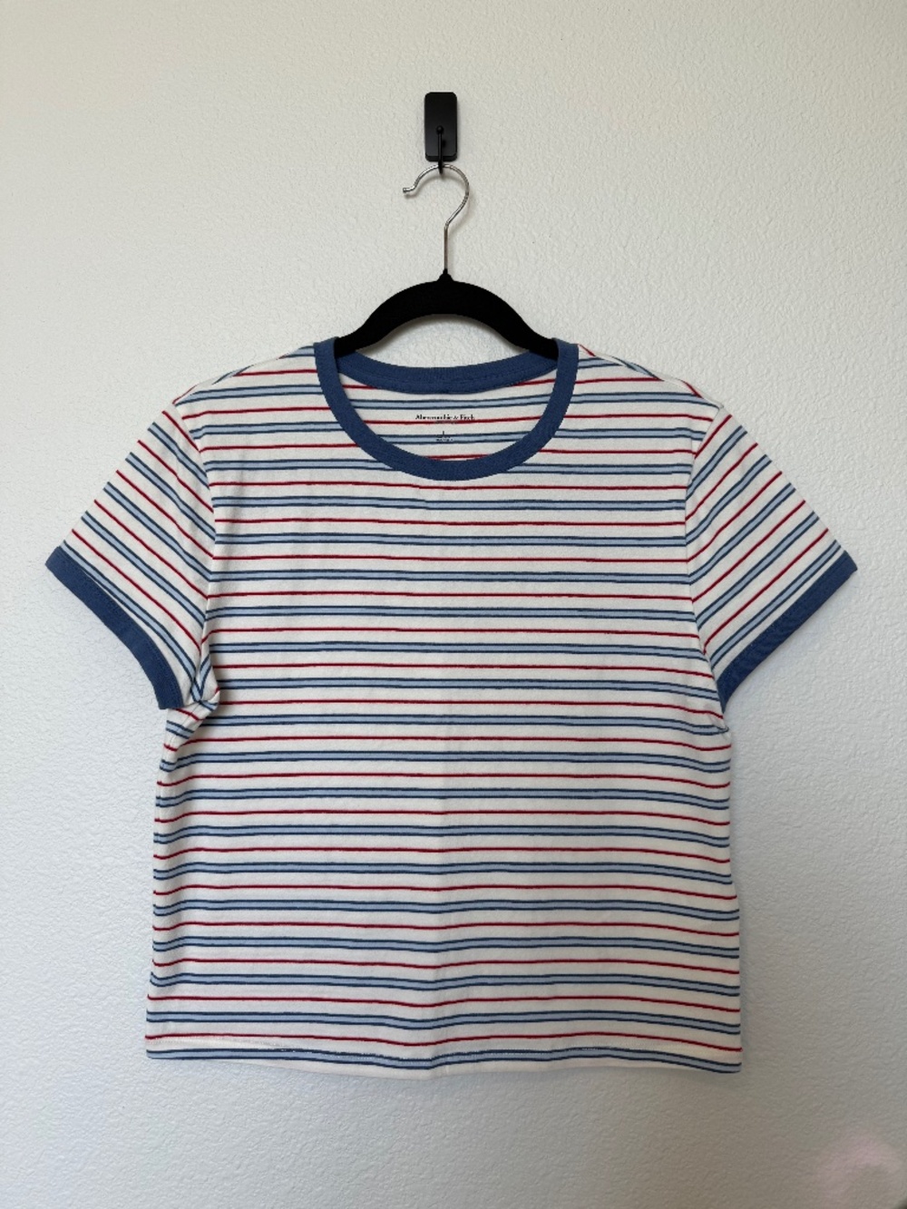 Abercrombie Essential Baby Tee